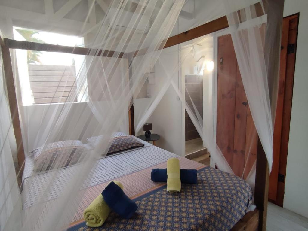 Gite Ti Papiyon Bouillante Extérieur photo